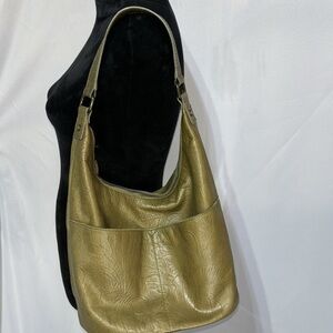 🔥SALE! AMERICAN Leather Co Carrie Green Floral Embossed Hobo Bag